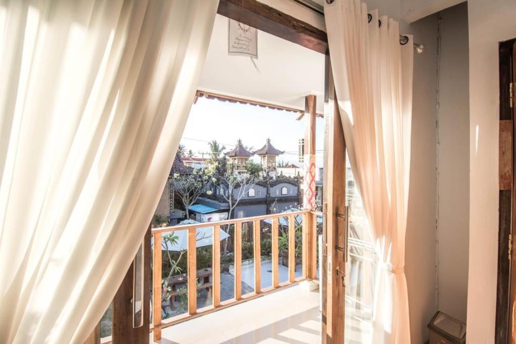 The Welcome Inn Batununggul Екстериор снимка